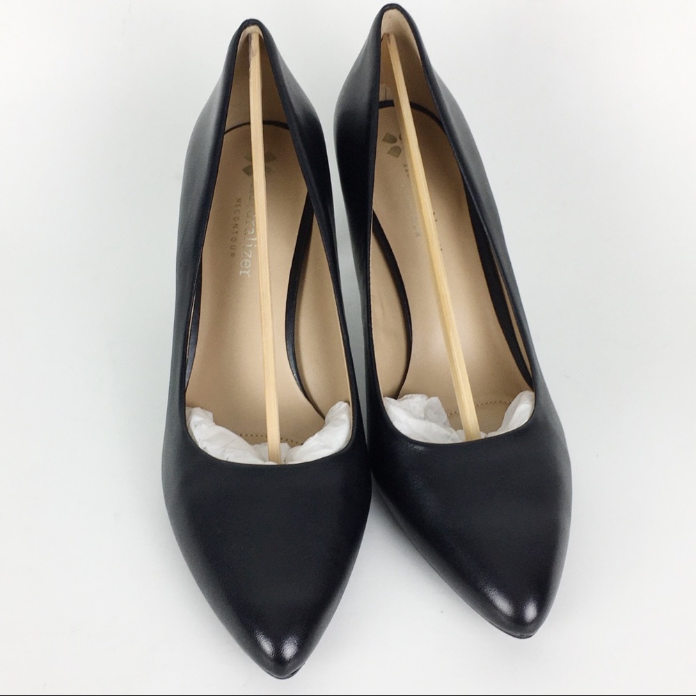 NEW Naturalizer Black Leather Natalie Heels Pump 8 - Picture 3 of 12